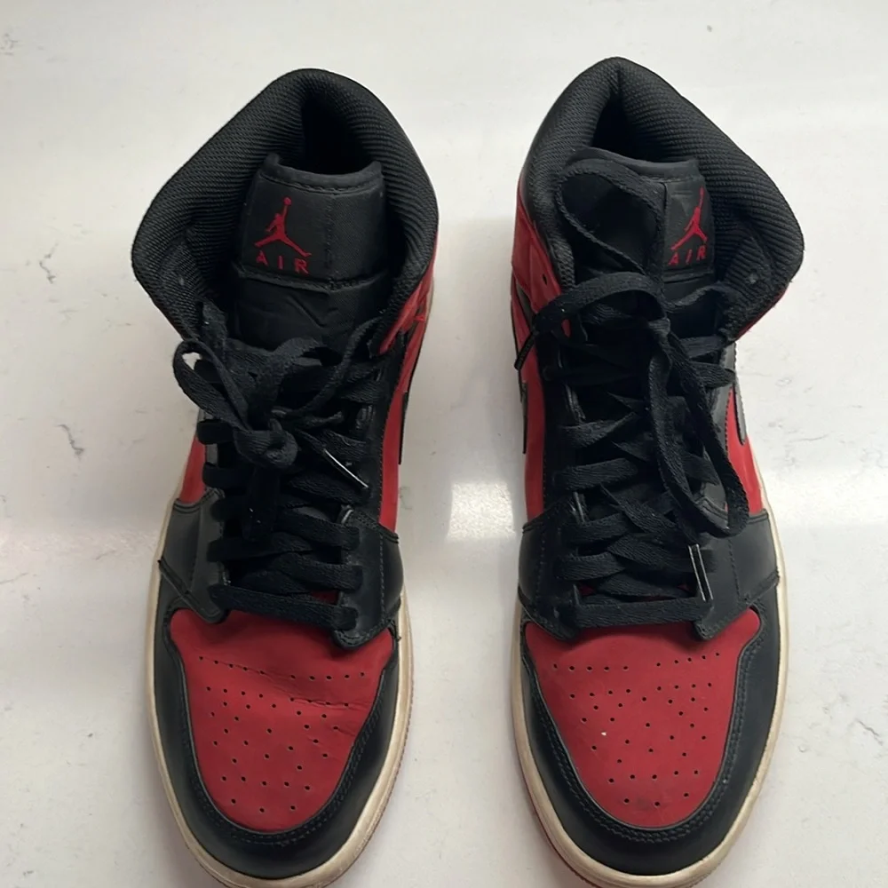 Air Jordan 1 Mid Reverse Bred‎ (554724-610) Size 11